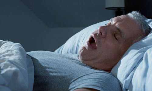 Ротовое дыхание во сне вредит вашим зубам